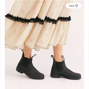 Blundstone Original 500 Series Black Leather Slip On Bootie